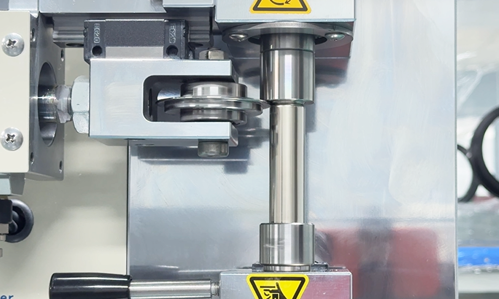 Cylindrical Cell Grooving Machine Cylindrical Cell Grooving Machine