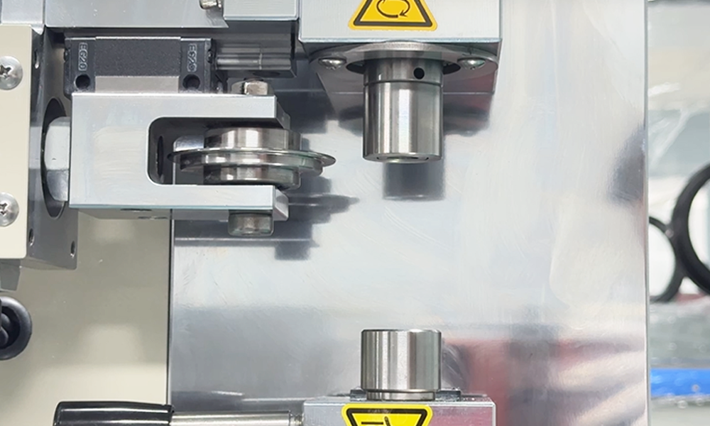 Cylindrical Cell Grooving Machine Cylindrical Cell Grooving Machine