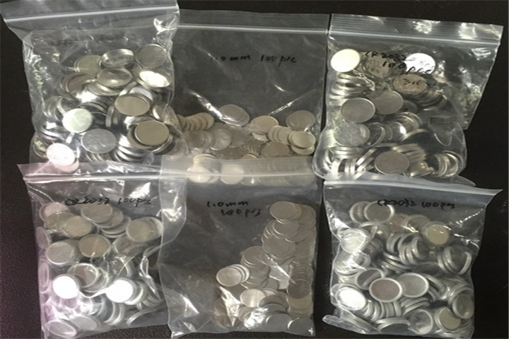 2032 coin cell  materials  packaged 